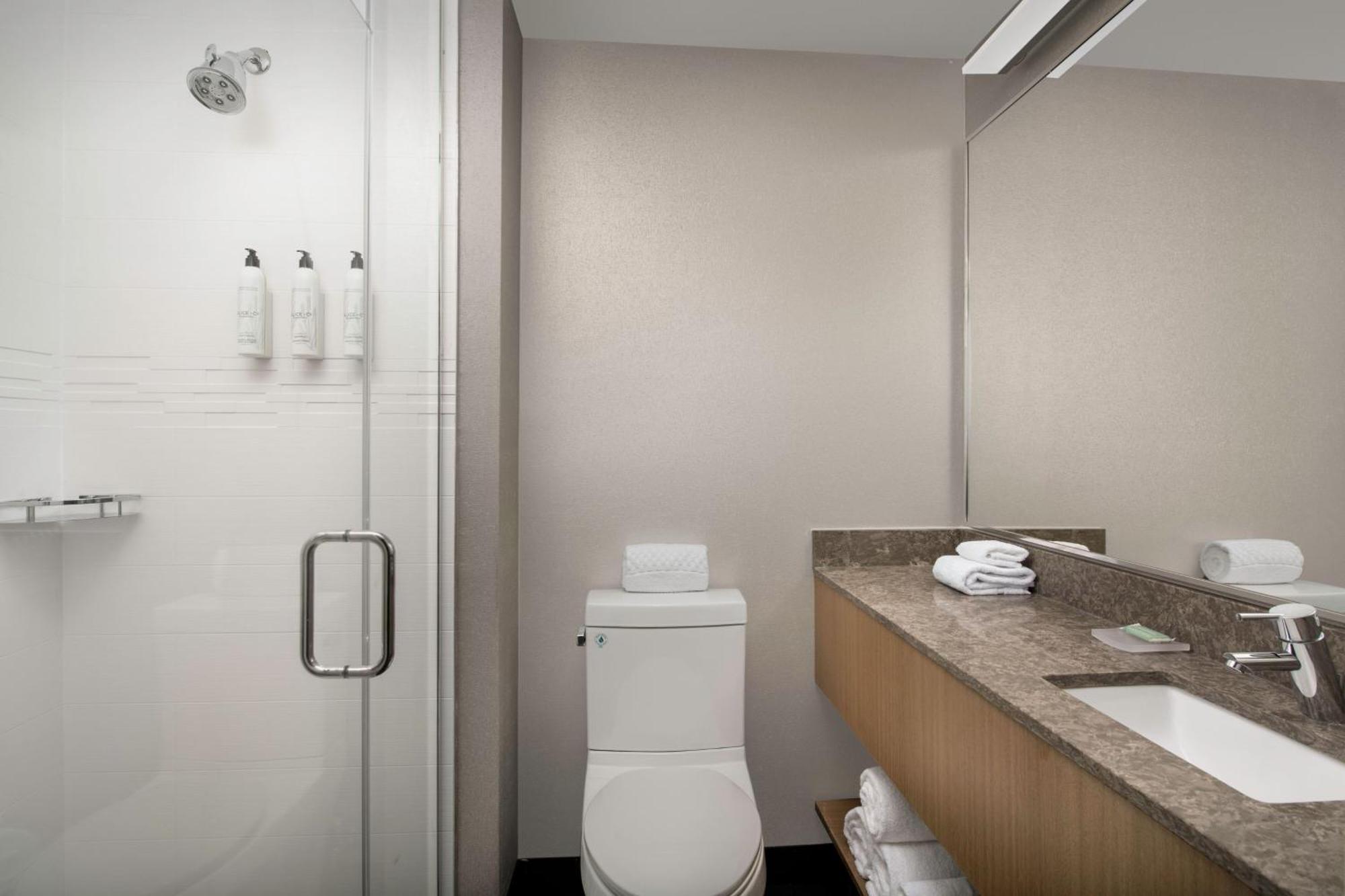 Hotel Springhill By Marriott Queens Nova York